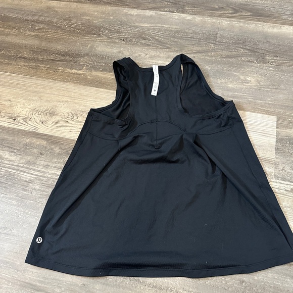 NWOT Lululemon Essential Tank *Train Black sz 8 - Picture 6 of 8